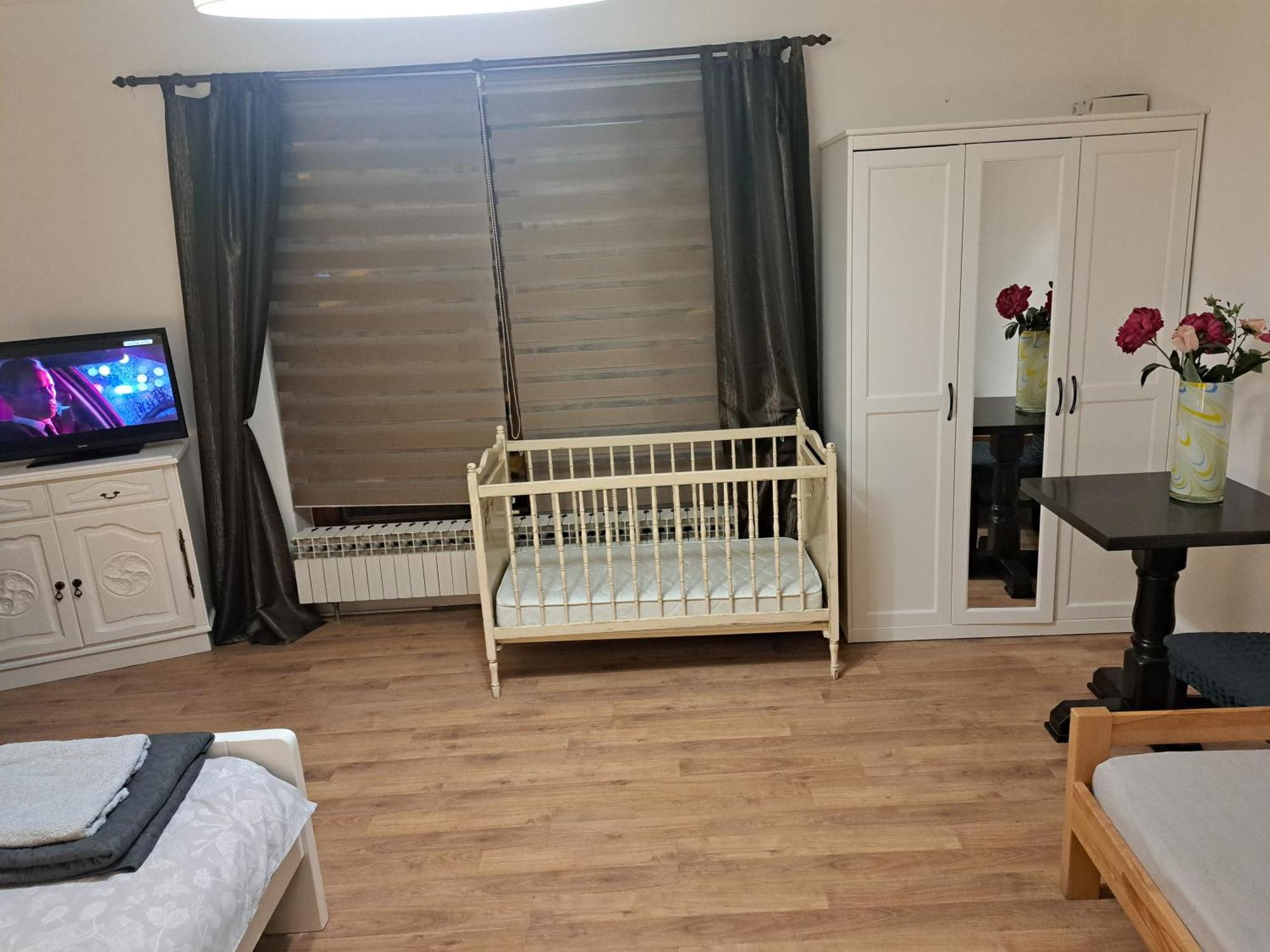 Apartman Zuki Zagreb Exteriör bild