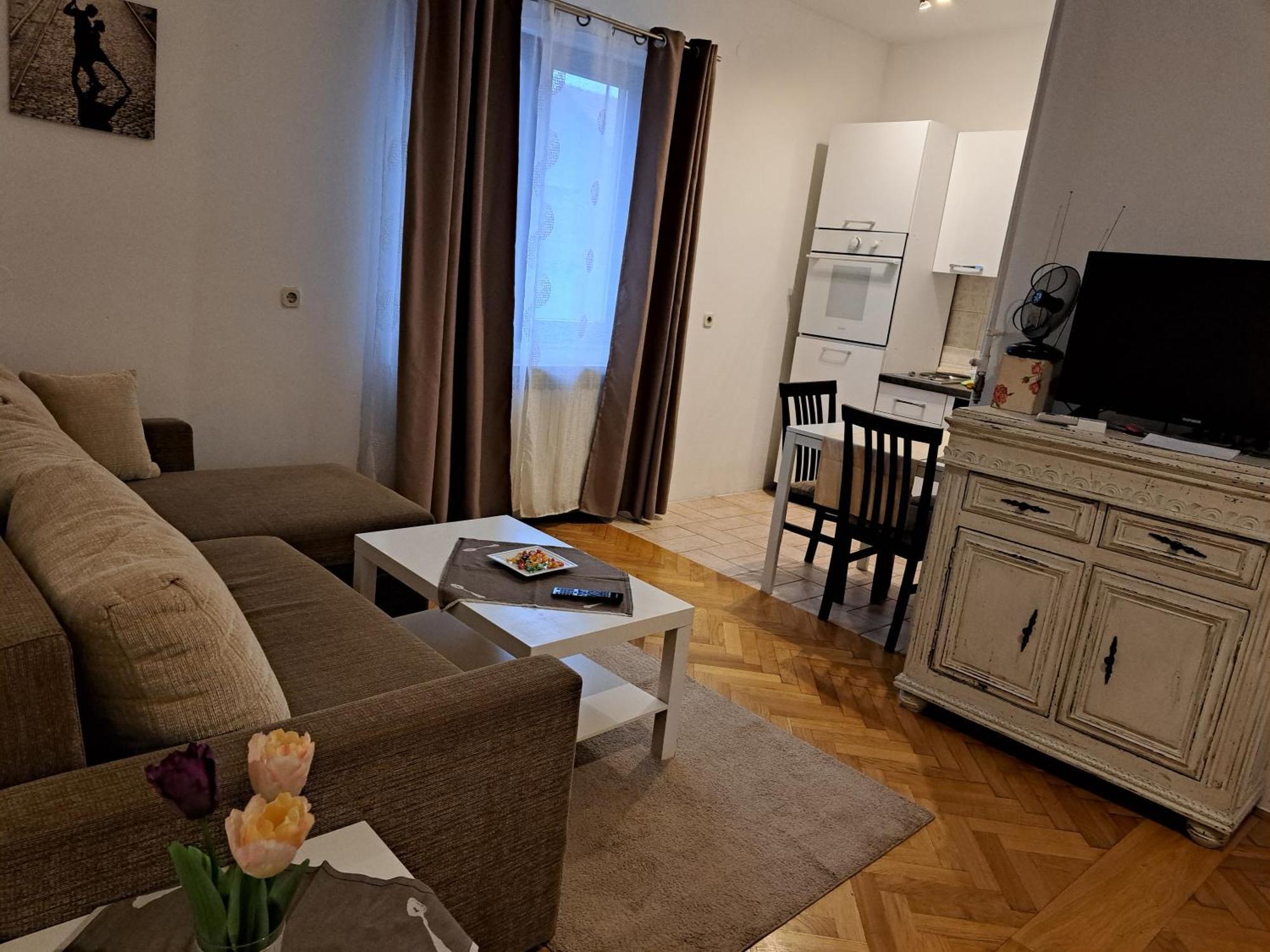 Apartman Zuki Zagreb Exteriör bild