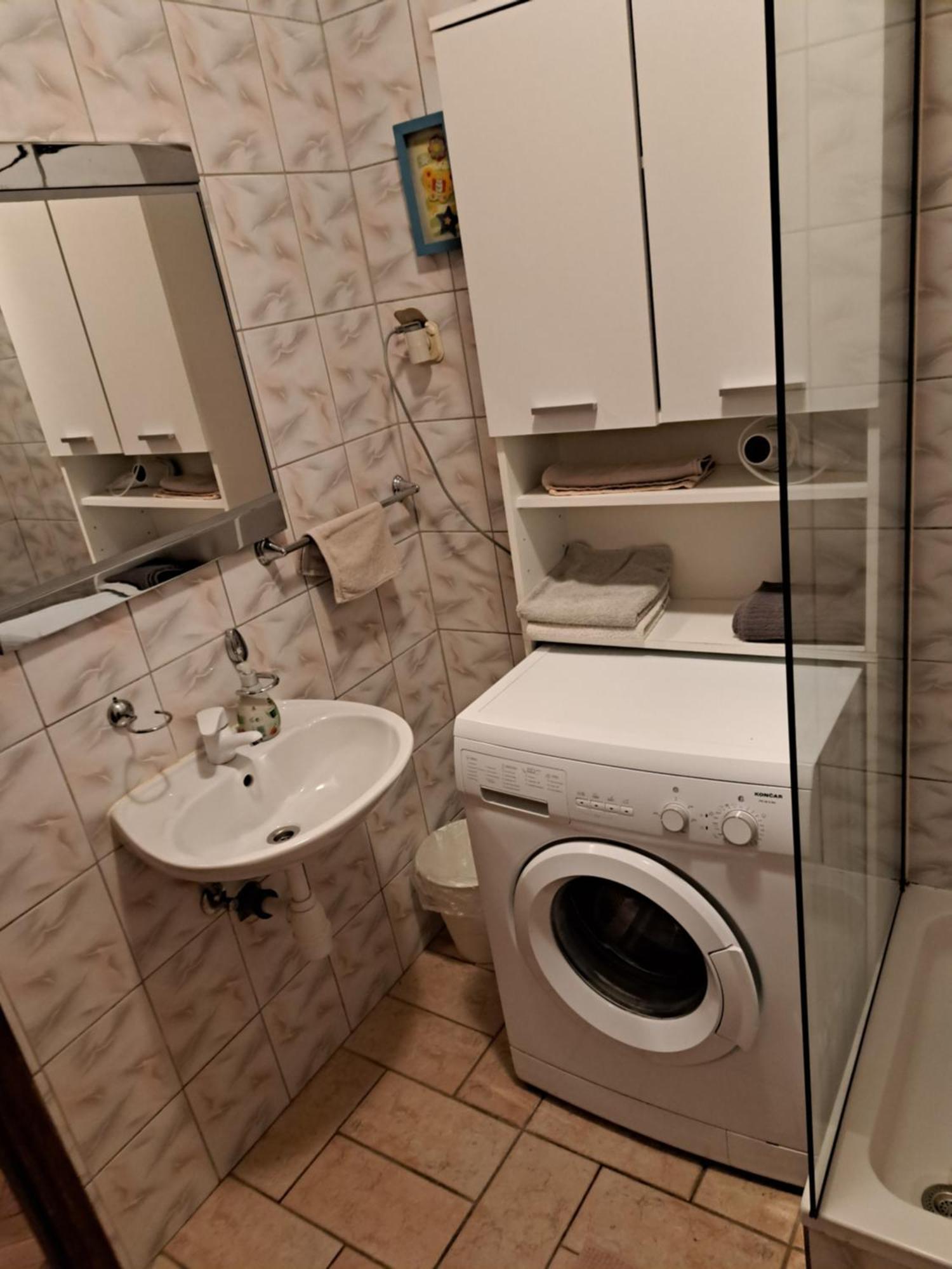Apartman Zuki Zagreb Exteriör bild