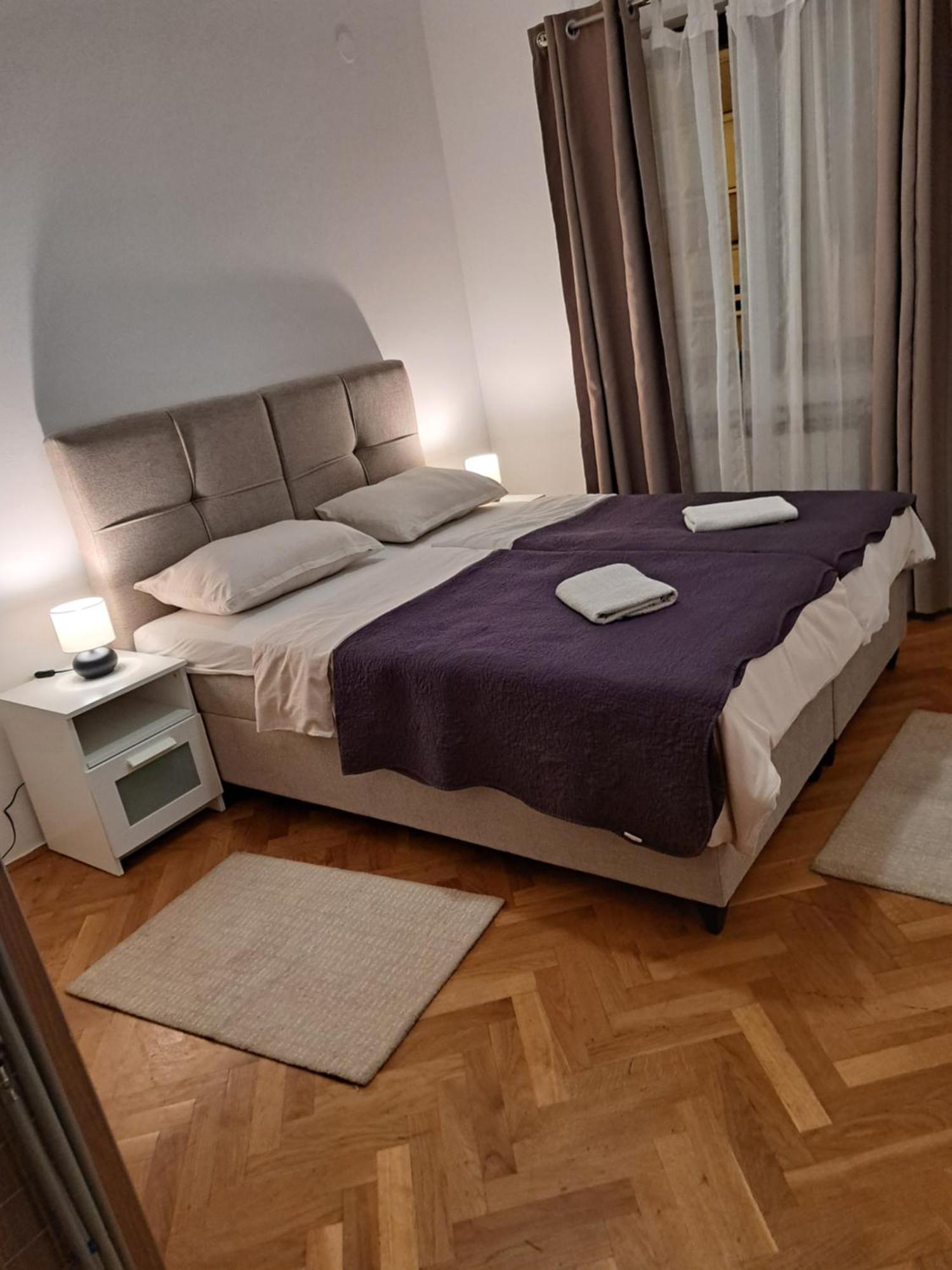 Apartman Zuki Zagreb Exteriör bild